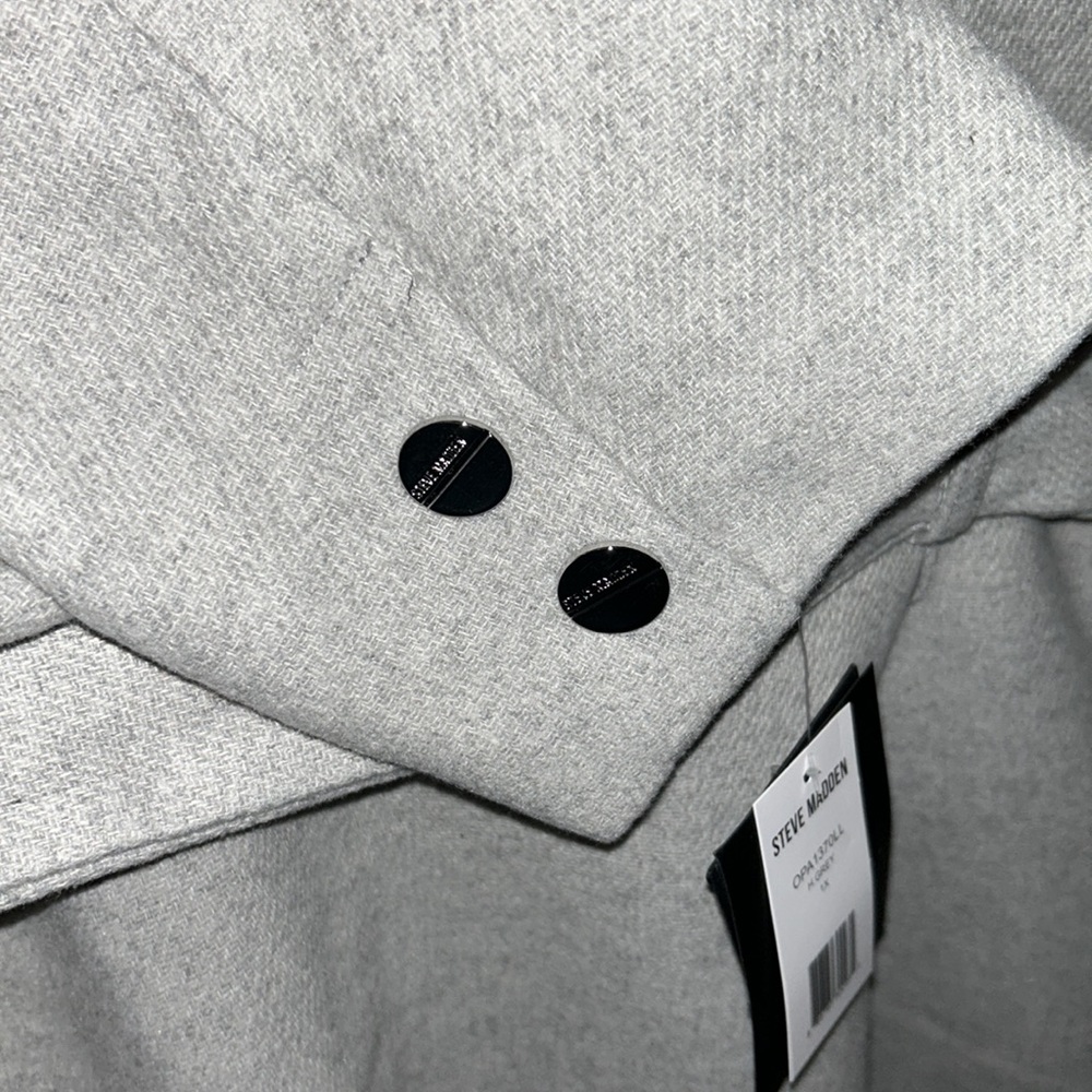 Steve Madden Light Gray Ruffle Trench Coat, Size 1X - Picture 13 of 14